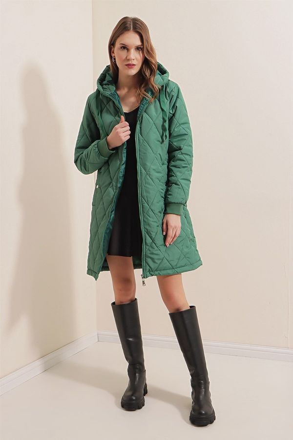 Bigdart Bigdart 5138 Quilted Long Down Coat - Emerald