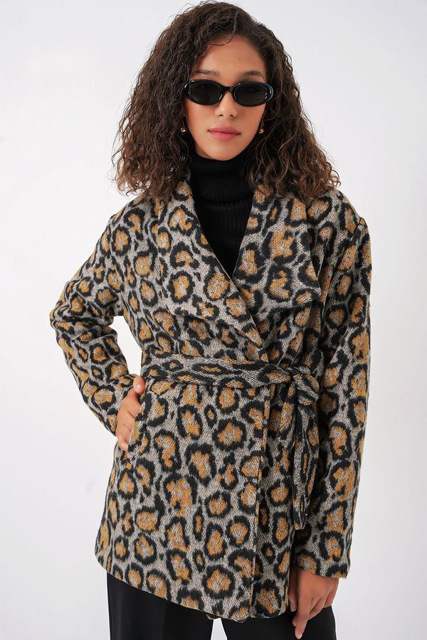 Bigdart Bigdart 9150 Women's Short Oversize Wool Cashmere Coat - Black