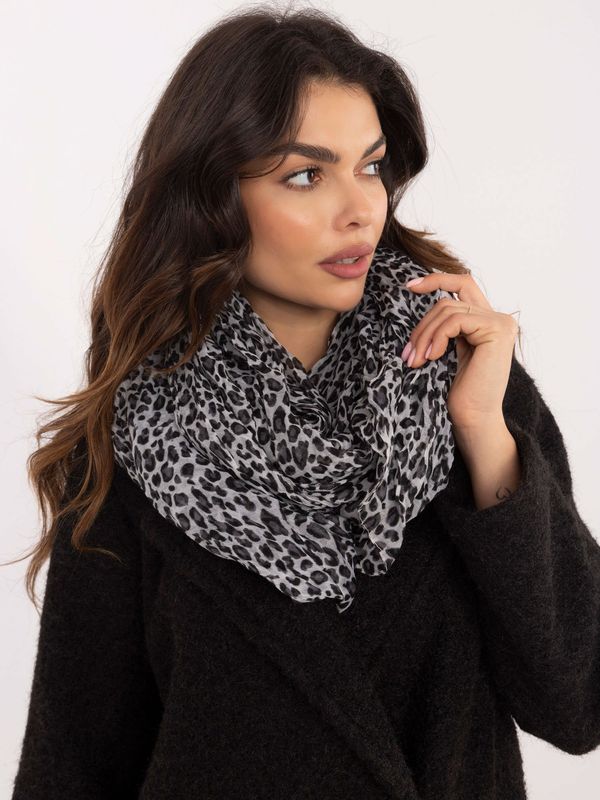 Fashionhunters Black and white women's scarf with print