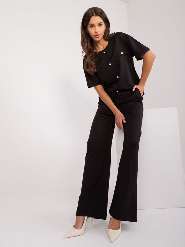 Fashionhunters Black casual set with slit blouse