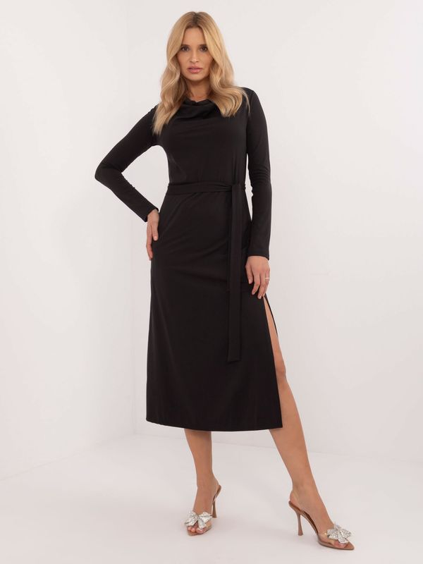 Fashionhunters Black cocktail midi dress with belt