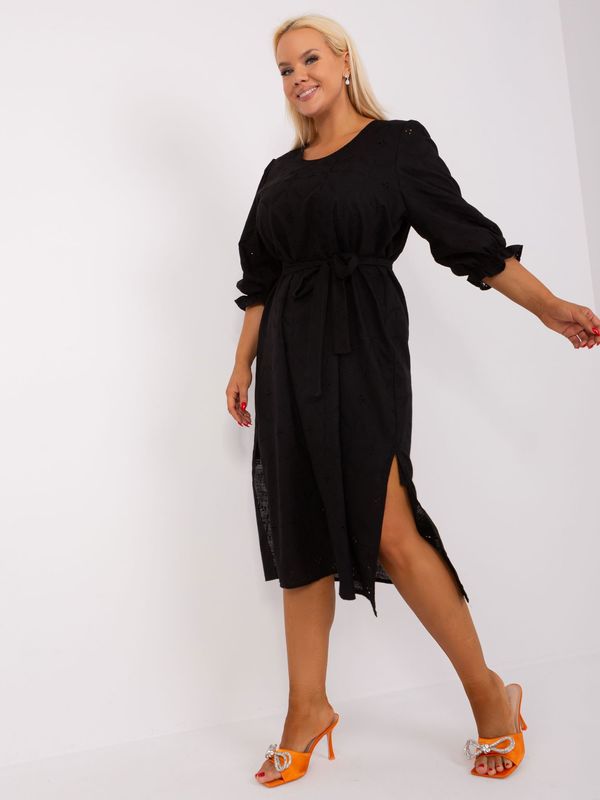 Fashionhunters Black dress size plus with 3/4 sleeves