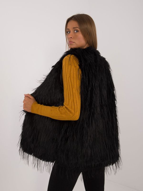 Fashionhunters Black fur vest with lining