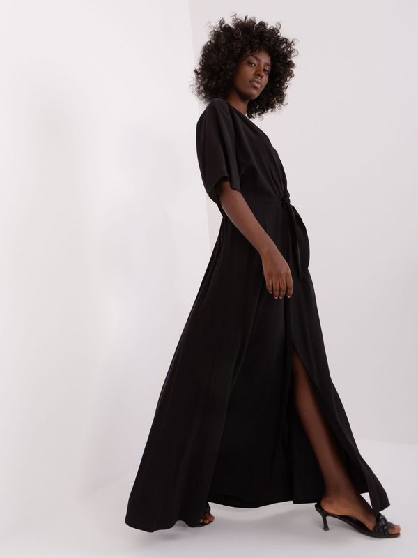 Fashionhunters Black long dress with tie by ZULUNA