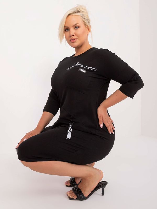 Fashionhunters Black plus-size sweatshirt dress with pocket