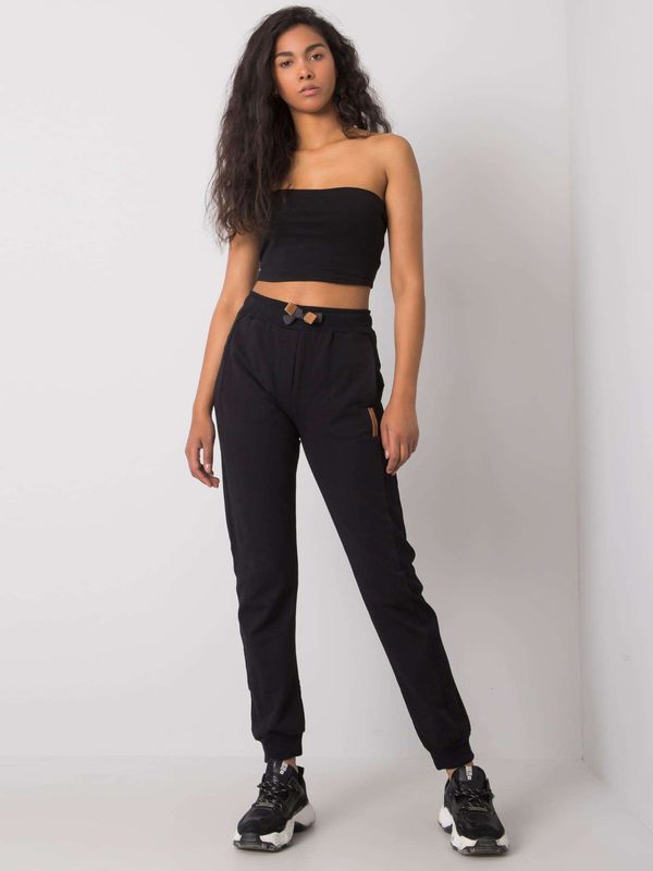 Fashionhunters Black sports pants Alivia