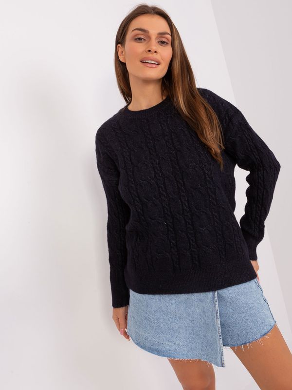 Fashionhunters Black sweater with cables and long sleeves