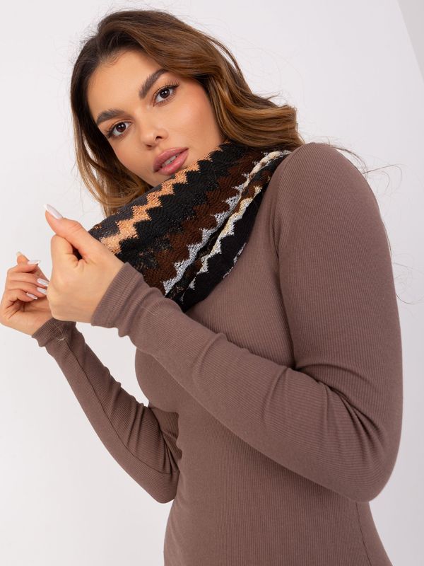 Fashionhunters Black women's scarf with shiny thread