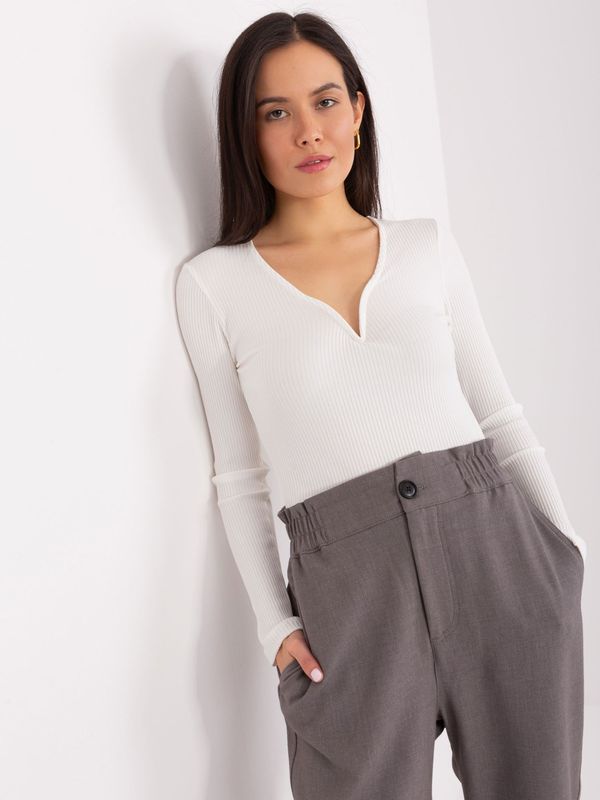 BASIC Feel Good Blouse-RV-BZ-9206.45P-ecru