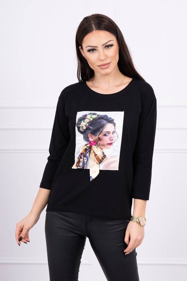 Kesi Blouse with graphics and a colorful bow 3D black