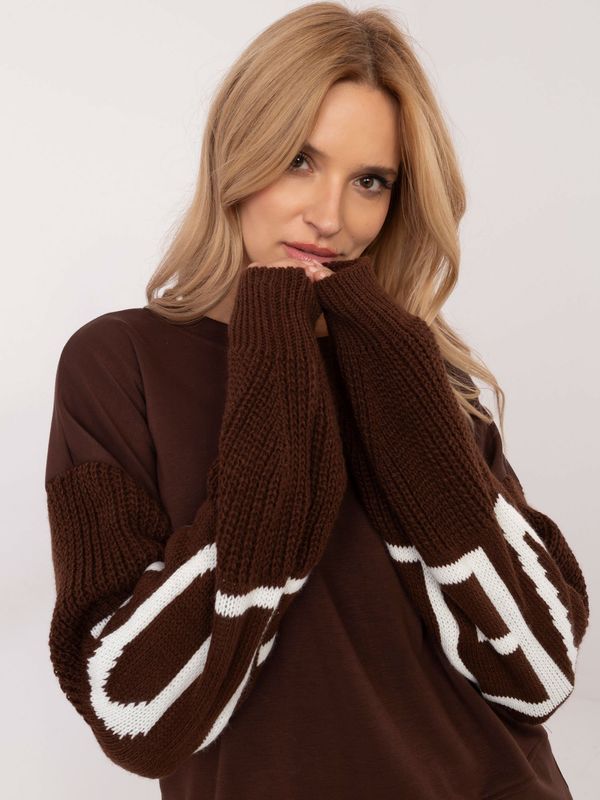 Fashionhunters Brown hoodless sweatshirt with knitted sleeves