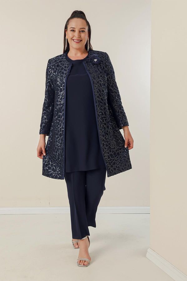 By Saygı By Saygı Crepe blouse with slits in the sides and fleece lined front, jacket and pants Plus Size 3-piece Set.