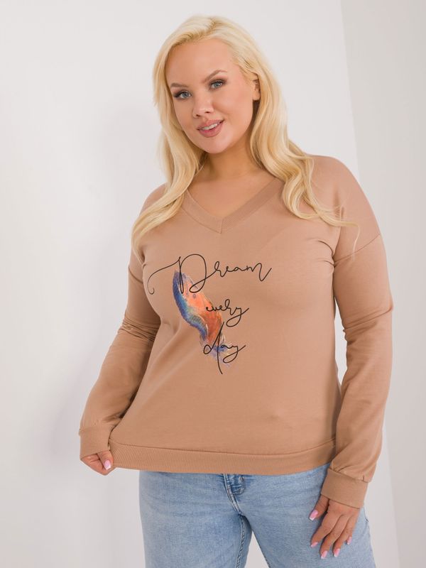 Fashionhunters Camel plus size blouse with print