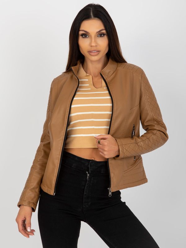 Fashionhunters Camel women's eco-leather jacket with stand-up collar