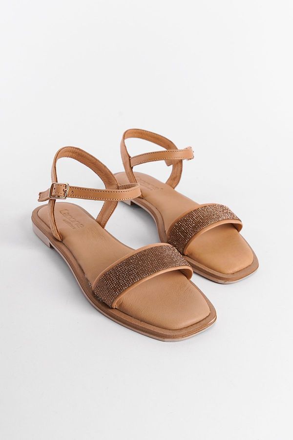 Capone Outfitters Capone Outfitters Genuine Leather Stoned Single Strap Flat Heeled Women's Sandals