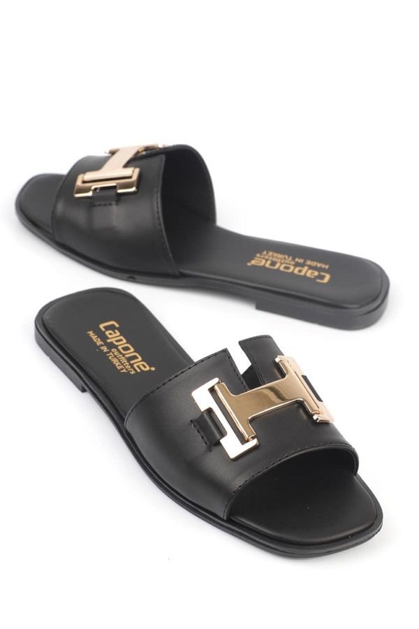 Capone Outfitters Capone Outfitters H Buckle Women's Slippers