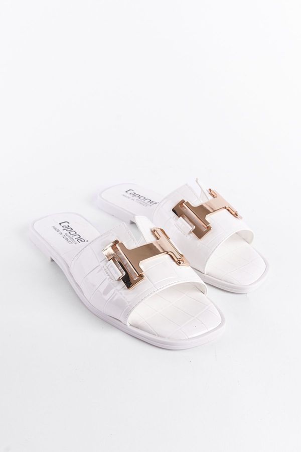 Capone Outfitters Capone Outfitters Women's H Gold Buckle Slippers