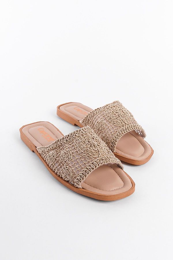 Capone Outfitters Capone Outfitters Women's Knitwear Slippers