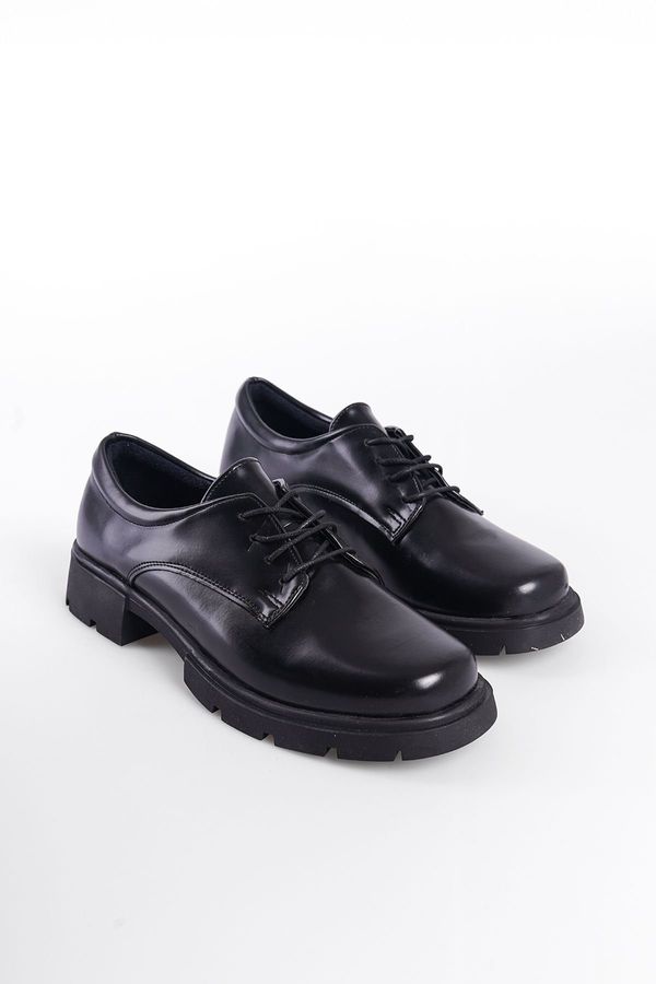 Capone Outfitters Capone Outfitters Women's Lace-Up Shoes