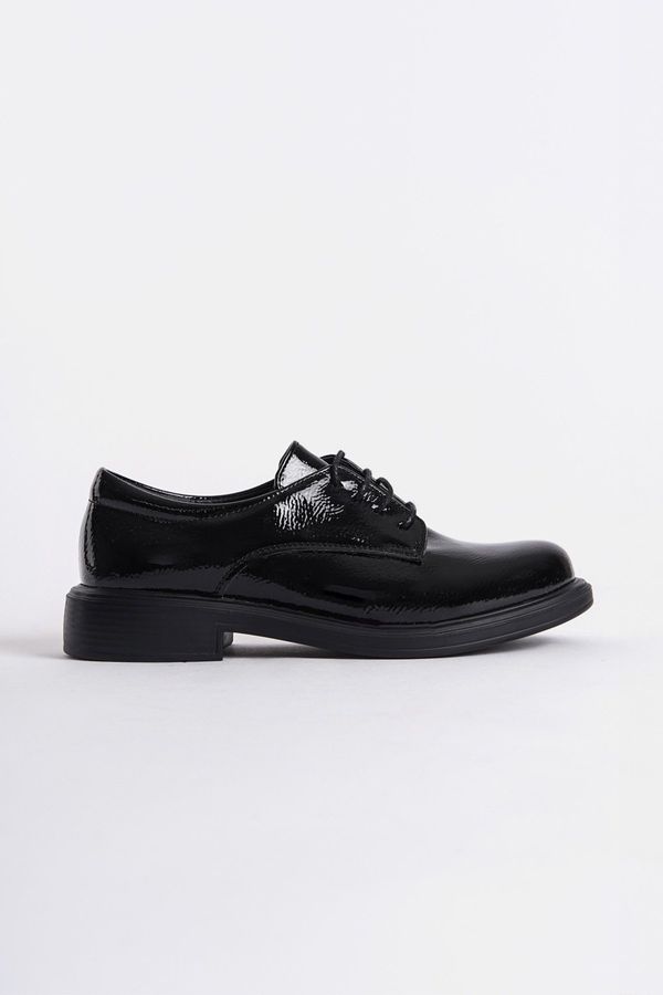 Capone Outfitters Capone Outfitters Women's Lace-Up Shoes
