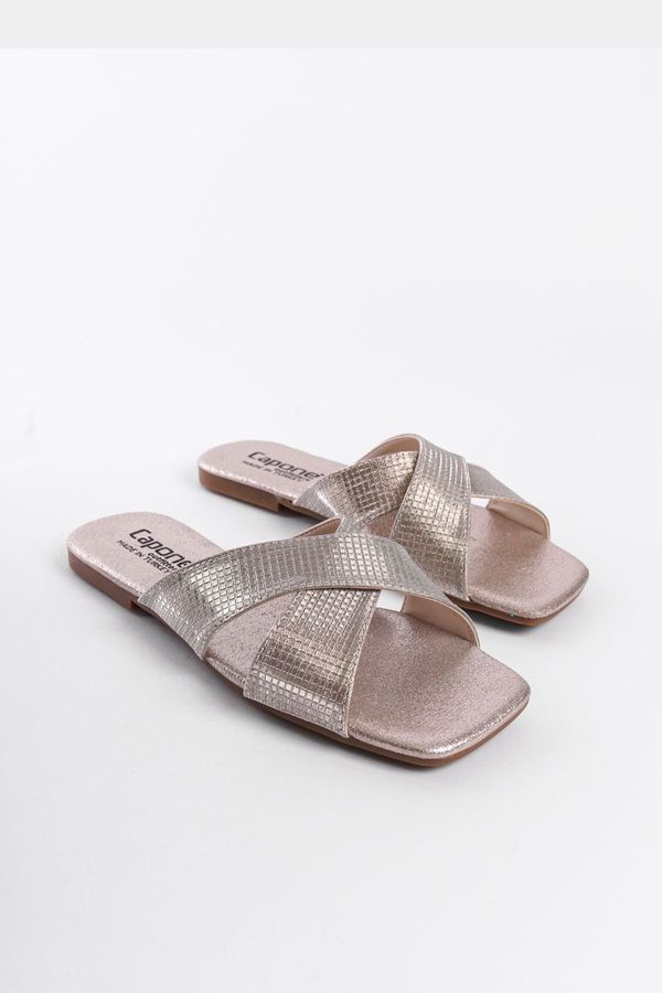 Capone Outfitters Capone Outfitters Women's Slippers