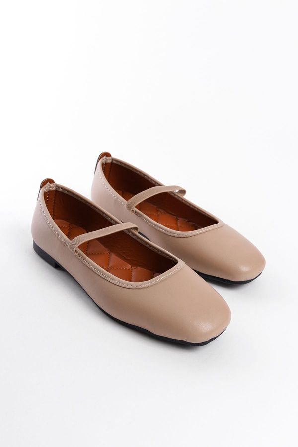 Capone Outfitters Capone Outfitters Women's Strappy Matte Beige Ballerinas