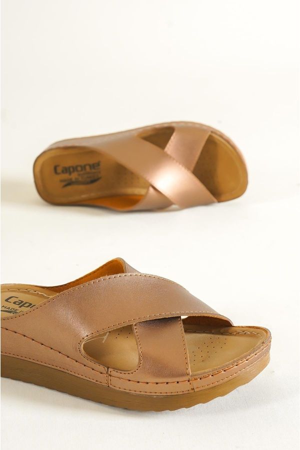 Capone Outfitters Capone Outfitters Z0632 Women's Comfort Anatomic Slippers