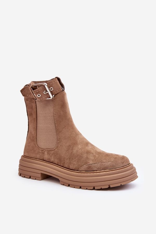 Kesi Chelsea suede boots on a solid sole, Ozaro Beige