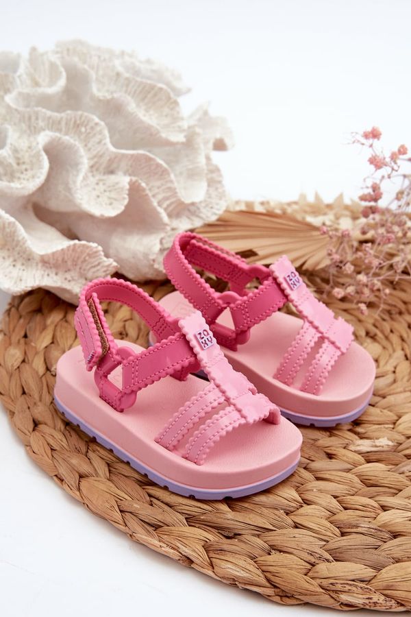 Kesi Children's scented sandals with velcro fastener ZAXY Pink