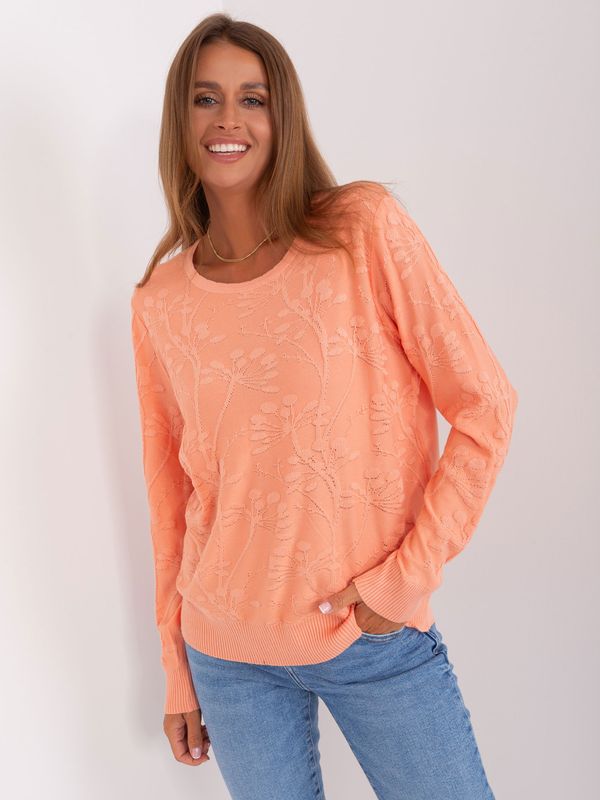 Fashionhunters Classic peach sweater with patterns