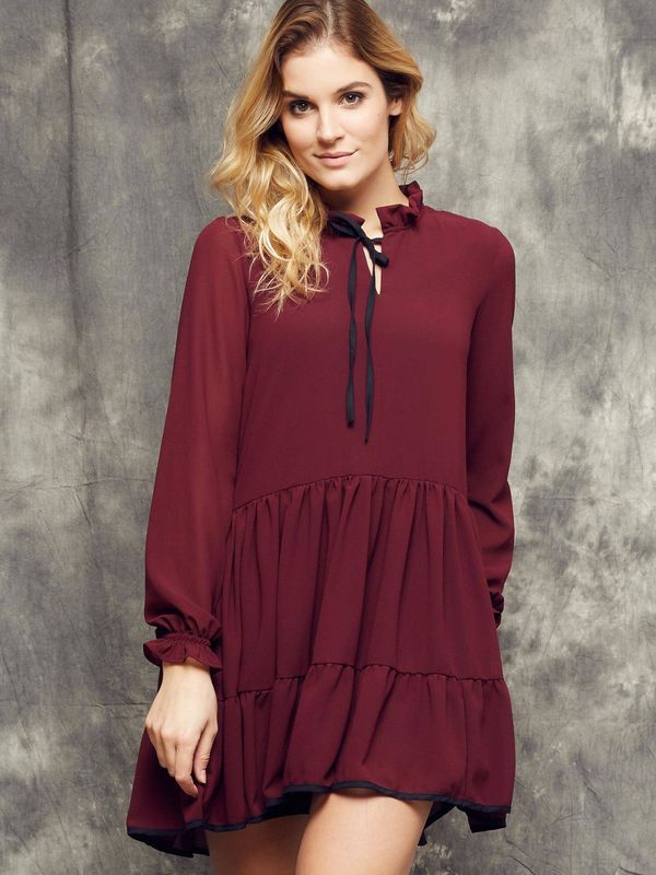 Cocomore Cocomore Boutiqe dress with stand-up collar and ruffles burgundy