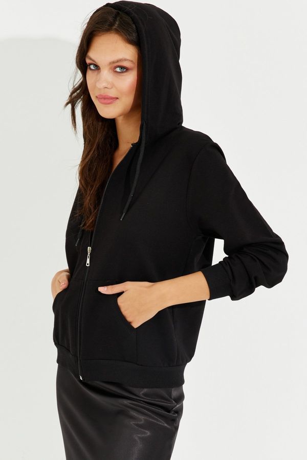 Cool & Sexy Cool & Sexy Women's Black Zippered Hooded Sweat Jacket DY705