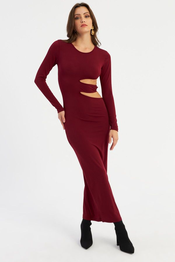 Cool & Sexy Cool & Sexy Women's Burgundy Low-Cut Maxi Dress LIK9