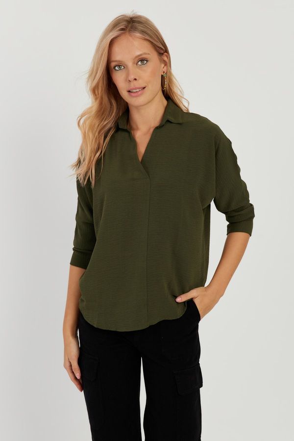 Cool & Sexy Cool & Sexy Women's Khaki Bat Sleeve Blouse