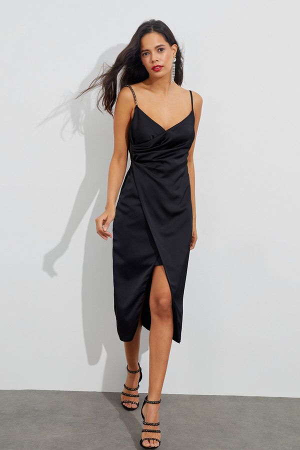 Cool & Sexy Cool &amp; Sexy Women's Black Back Draped Satin Dress