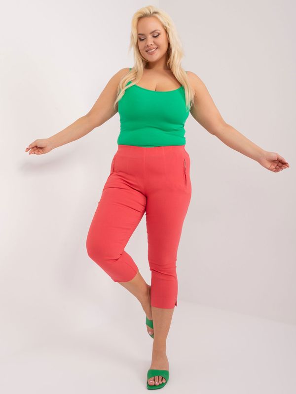 Fashionhunters Coral 3/4 plus size trousers without fastening