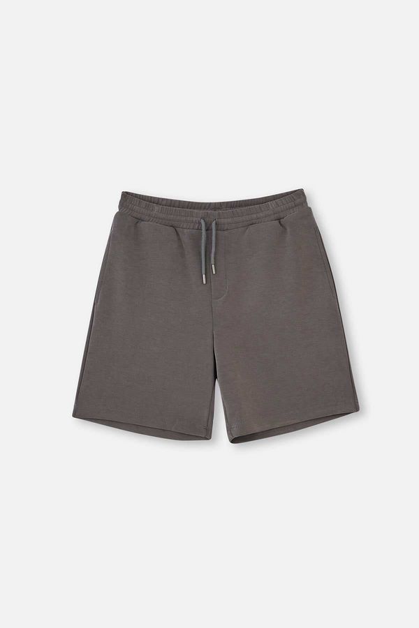 Dagi Dagi Gray Modal Elastic Waist Shorts with Back Pocket Detail