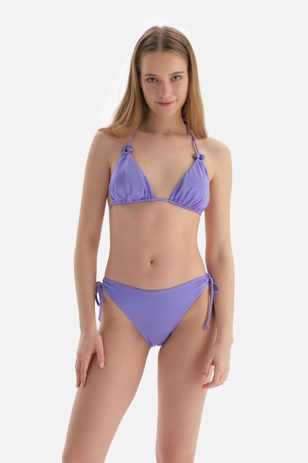 Dagi Dagi Lilac Triangle Small Bikini Top