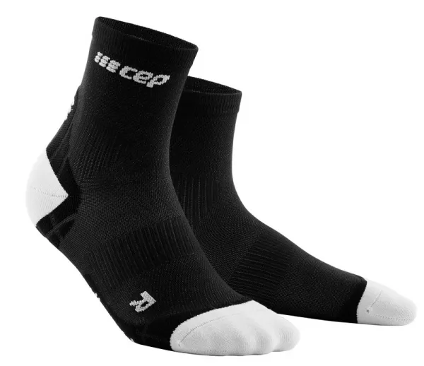 Cep Dámské běžecké ponožky CEP Ultralight černé, III