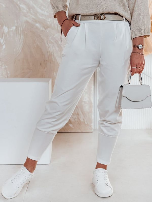 DStreet Damskie spodnie chinosy onesize z paskiem KLASSIA białe Dstreet