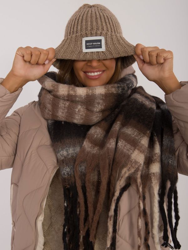 Fashionhunters Dark beige knitted winter hat RUE PARIS