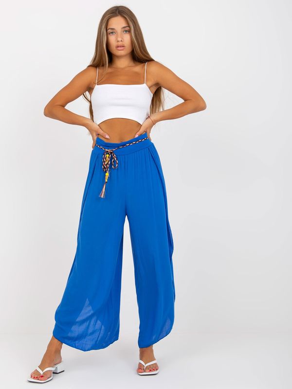 Fashionhunters Dark blue airy trousers made of fabric with belt OCH BELLA