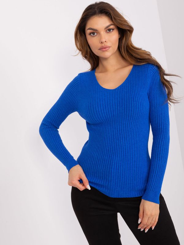 Fashionhunters Dark blue fitted classic sweater