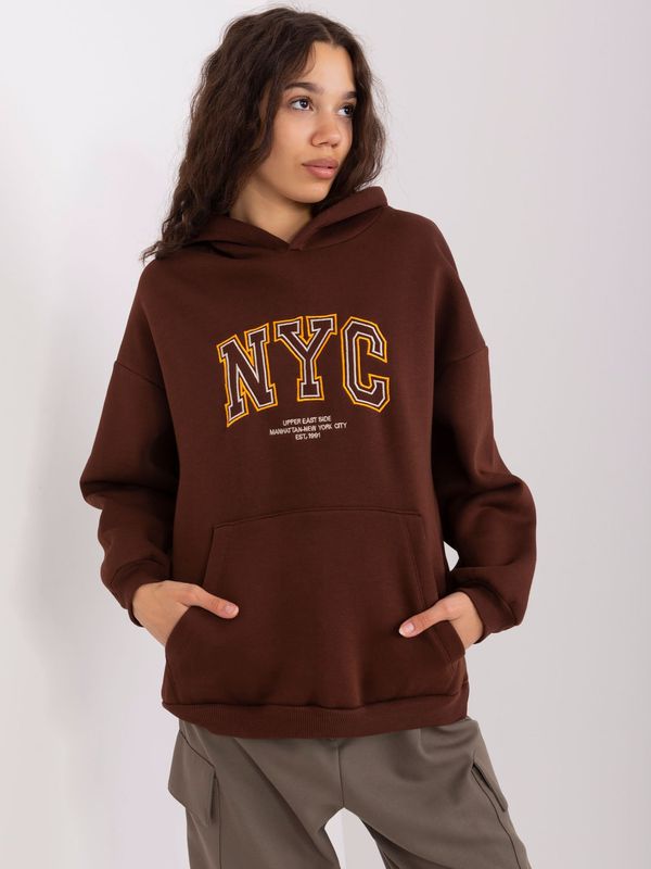 Fashionhunters Dark brown kangaroo sweatshirt with inscription