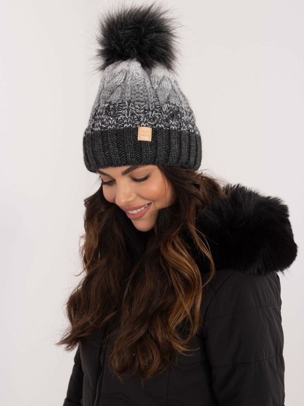 Fashionhunters Dark gray winter hat RUE PARIS