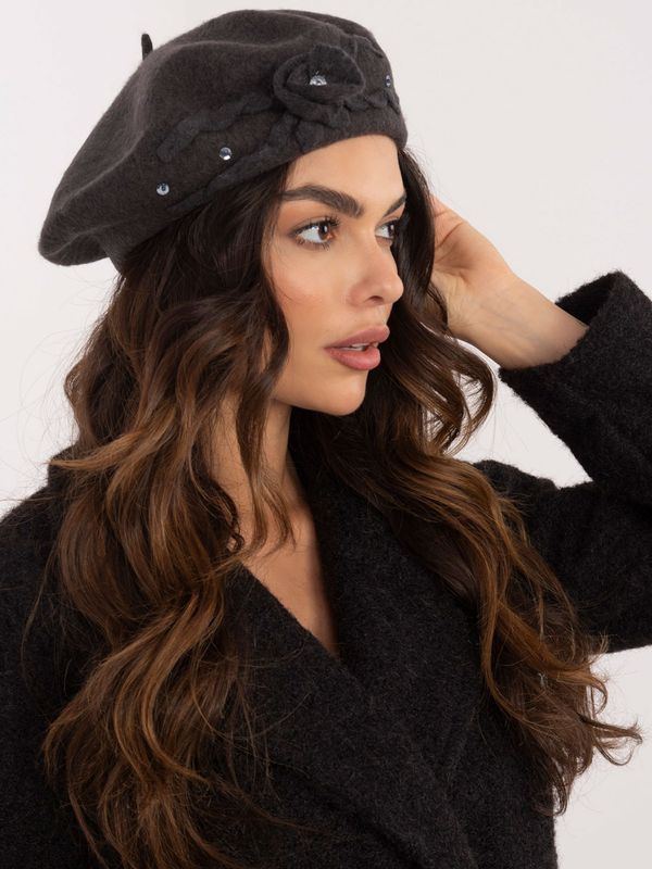 Fashionhunters Dark gray wool beret with appliqué