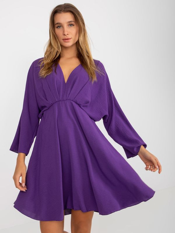 Fashionhunters Dark purple airy dress with neckline by Zayn