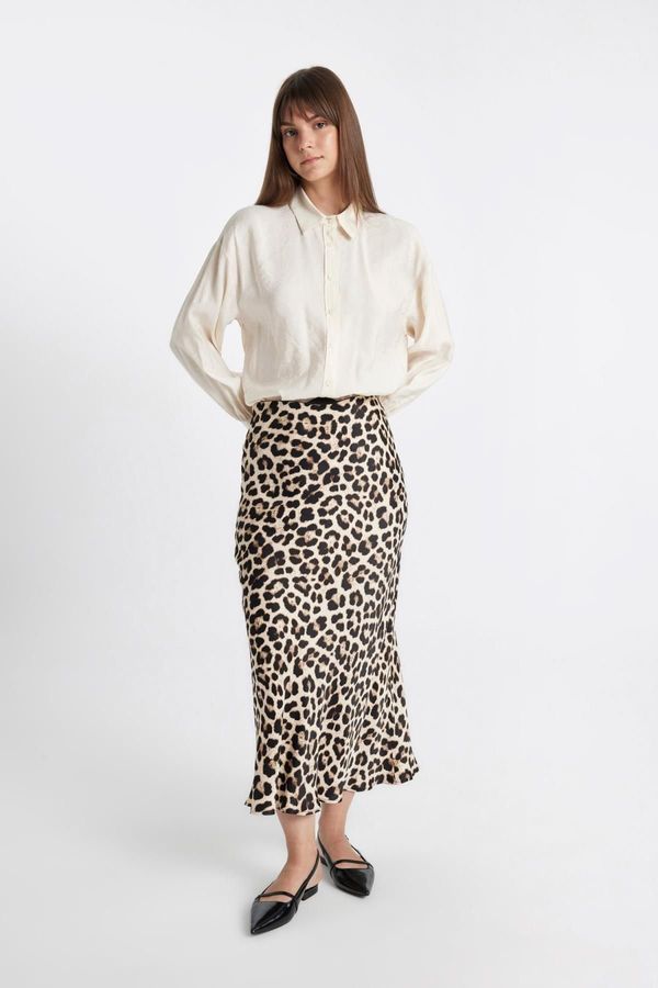 DEFACTO DEFACTO A Cut High Waist Leopard Patterned Long/Maxi Length 100% Satin Skirt