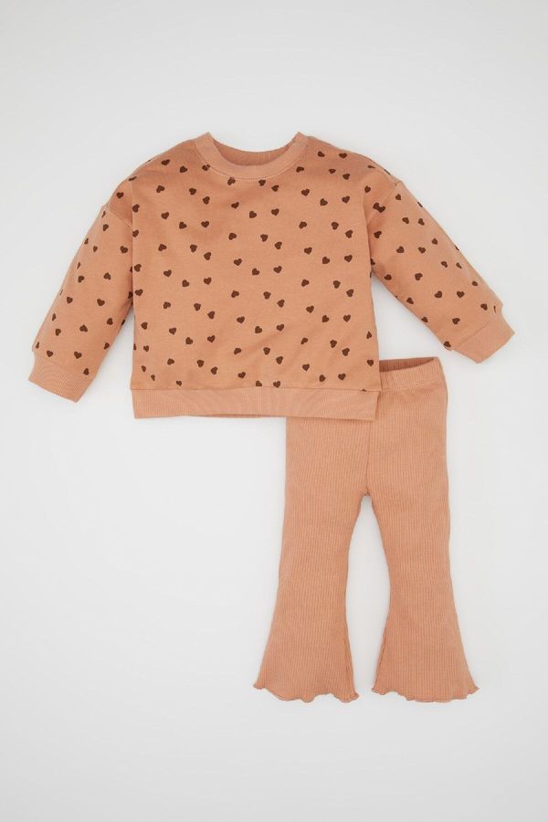 DEFACTO DEFACTO Baby Girl Heart Patterned Crew Neck Sweatshirt Elastic Waist Tights 2-Piece Set