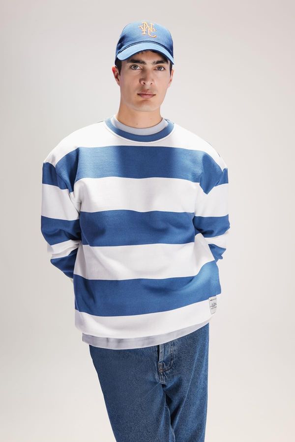 DEFACTO DEFACTO Boxy Fit Crew Neck Striped Sweatshirt